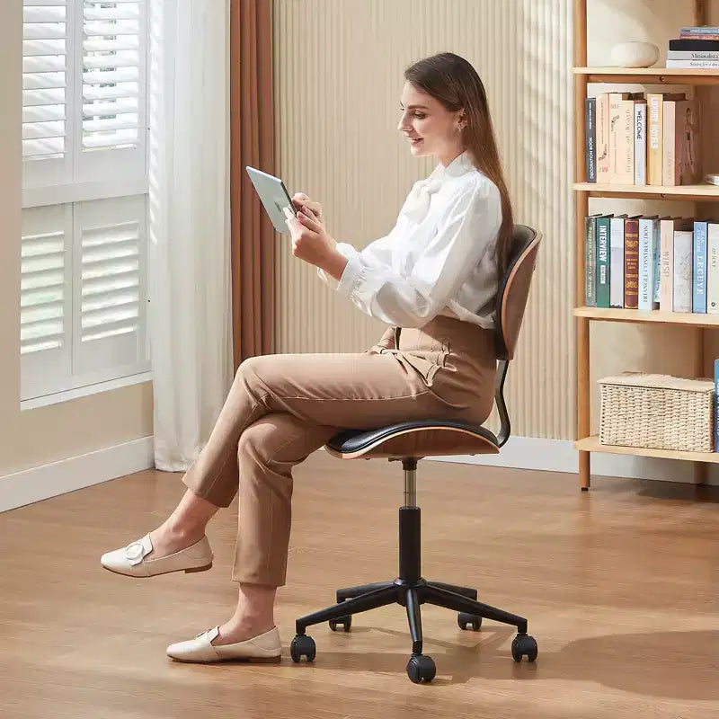 Chaise de bureau à roulettes ergonomique sans accoudoirs pour la maison, siège confortable avec support lombaire