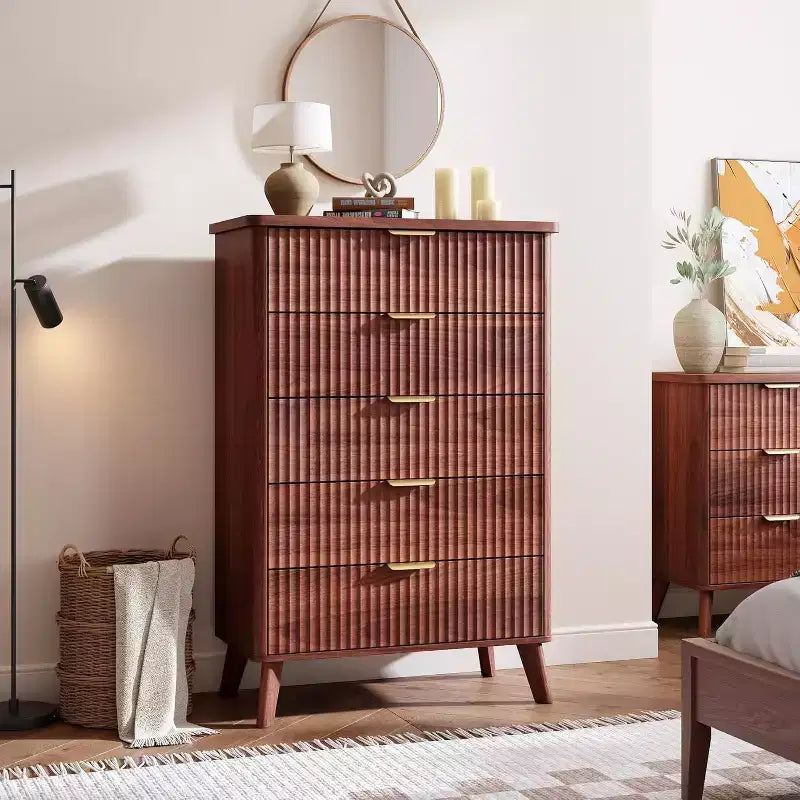 Commode cannelée pour chambre à coucher avec 5 tiroirs profonds, commode haute de 120 cm